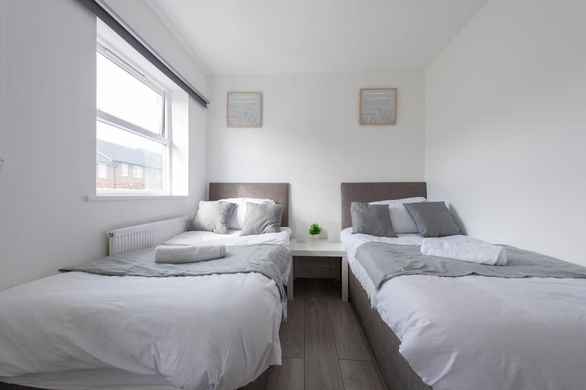 Stylish 2 Bed House Near O2 Arena, Excel & Airport