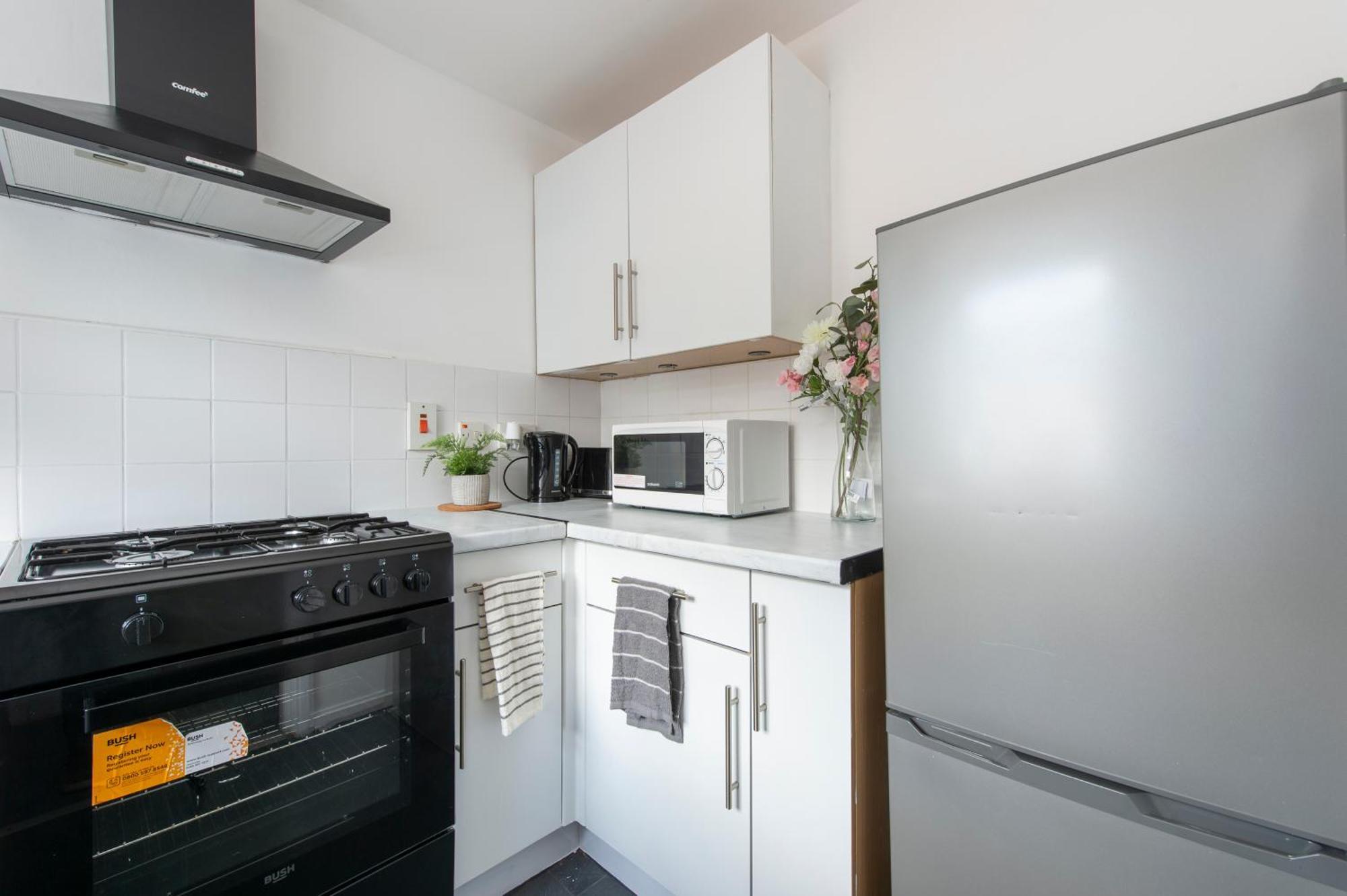Stylish 2 Bed House Near O2 Arena, Excel & Airport *